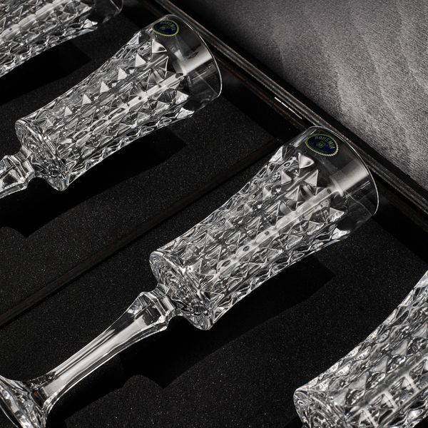 Bohemia Diamond: Набір для шампанського 4 келихи 120мл + Дерев'яна коробка з гравіюванням - Подарунковий набір C42 фото