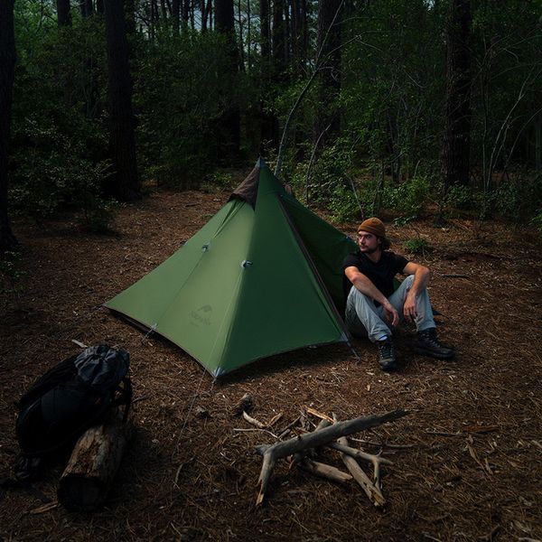 Намет надлегкий з гострою верхівкою одномісний Naturehike NH17T030-L, темний зелений, 210 x 210 x 135 см 6975641885894 фото