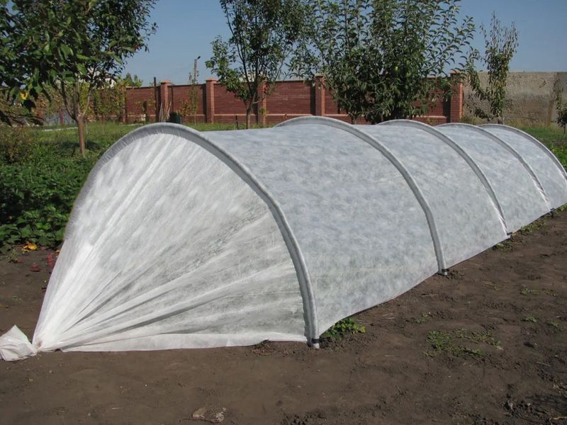 Комплект (1+1=3) парників 9 м.(3+3+3 м) &laquo;Максі&raquo; 60 г/м&sup2;. Агропарник арочний для розсади. Міні теплиця id_126810 фото